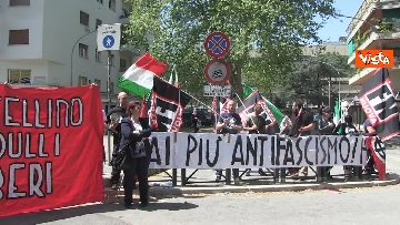 2 - Il sit-in contro l'antifascismo di Forza Nuova