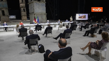 10 - Mattarella e Steinmeier a Milano, gli onori militari per i due presidenti