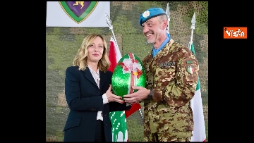 1 - Meloni incontra i contingenti italiani in Libano