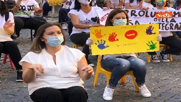 8 - Nidi privati, la protesta a Montecitorio contro il dl Rilancio