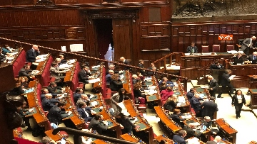 2 - Dl Anticorruzione, presenti in aula Conte, Salvini e Di Maio per il primo dibattito alla Camera