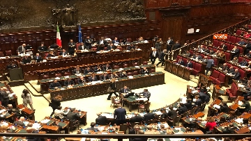 7 - Dl Anticorruzione, presenti in aula Conte, Salvini e Di Maio per il primo dibattito alla Camera