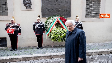 1 - Moro, Mattarella rende omaggio in via Caetani per 41° anniversario morte statista