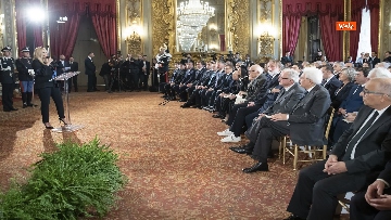 35 - Mattarella consegna le onorificenze OMRI, le immagini