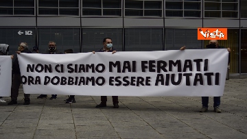 3 - Flash mob tassisti in regione Lombardia a Milano
