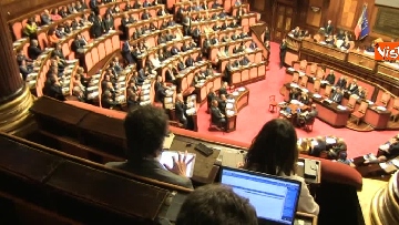 4 - Gentiloni in aula al Senato per riferire sulla crisi siriana