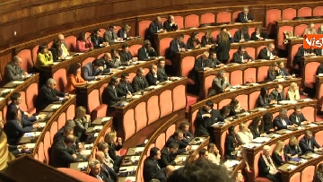 7 - Gentiloni in aula al Senato per riferire sulla crisi siriana