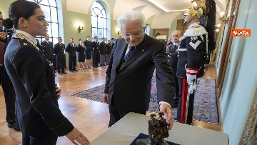 2 - Mattarella consegna decorazioni dell'Ordine militare