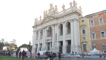 1 - Le sardine riempiono piazza San Giovanni a Roma