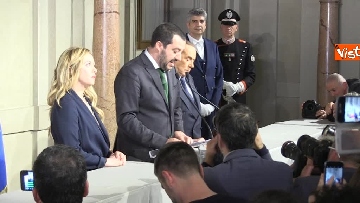 5 - Salvini Berlusconi e Meloni insieme al Quirinale per le consultazioni