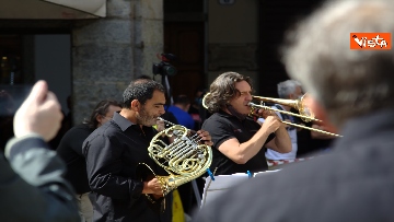 14 - Teatro Regio Torino, orchestrali suonano contro il commissariamento