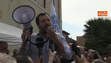 1 - Salvini annuncia l'accordo sul nome del premier con Di Maio