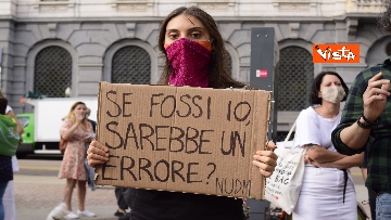 6 - Montanelli, Non una di meno in piazza a Milano contro Sala: “Lo stupro non è un errore”  