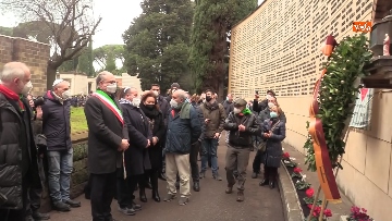 8 - Gualtieri ricorda i deportati romani nei lager, le foto della cerimonia al Cimitero del Verano