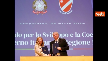 8 - Meloni firma accordi sviluppo e coesione in Molise