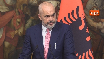 6 - Conte e il Primo Ministro albanese Edi Rama in conferenza stampa a Chigi, le immagini