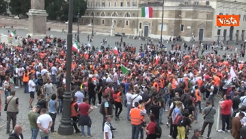3 - La manifestazione dei Gilet Arancioni a Roma