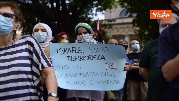 7 - Flash Mob a Milano contro annessioni dei territori palestinesi nello stato d’Israele, le immagini 