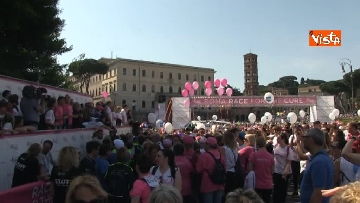 4 - Raggi e Zingaretti alla Race for the Cure a Roma