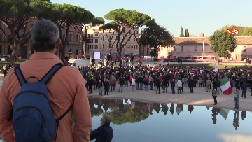 2 - No green pass, le foto della manifestazione a Roma al Circo Massimo