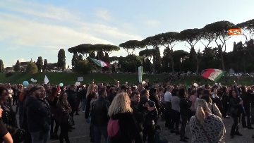 4 - No green pass, le foto della manifestazione a Roma al Circo Massimo