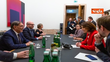 3 - La Russa e Fontana a Vienna incontrano ministro Affari europei, Karoline Edtsatadler