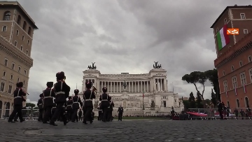 1 - Festa delle Forze Armate, le foto della cerimonia a Roma con Mattarella e Draghi