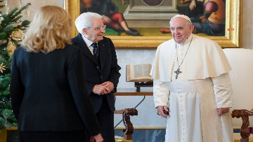 8 - Mattarella in Vaticano per visita di congedo al Papa, ecco le foto