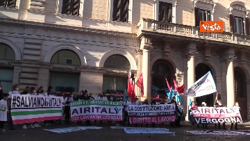 7 - Lavoratori Air Italy in piazza a Roma contro i licenziamenti. Le foto