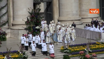 4 - Torna la Pasqua a Piazza San Pietro, le immagini della celebrazioni con Papa Francesco