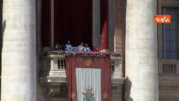3 - Torna la Pasqua a Piazza San Pietro, le immagini della celebrazioni con Papa Francesco
