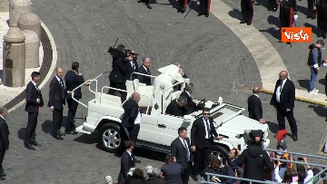 7 - Torna la Pasqua a Piazza San Pietro, le immagini della celebrazioni con Papa Francesco