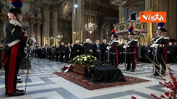 4 - Mattarella ai funerali di Stato di Franco Frattini