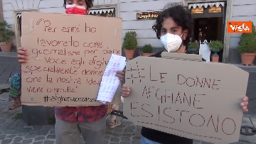 7 - Manifestazione a sostegno delle donne afghane a Napoli, le immagini