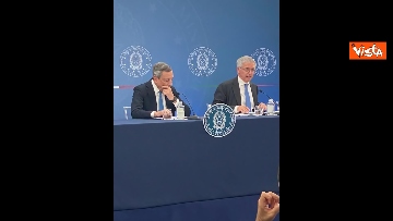 5 - Dl Aiuti ter, la conferenza stampa a Palazzo Chigi con Draghi. Le immagini