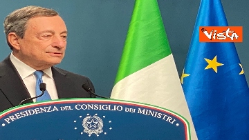 5 - Consiglio Ue, le foto della conferenza stampa del Presidente Draghi a Bruxelles 
